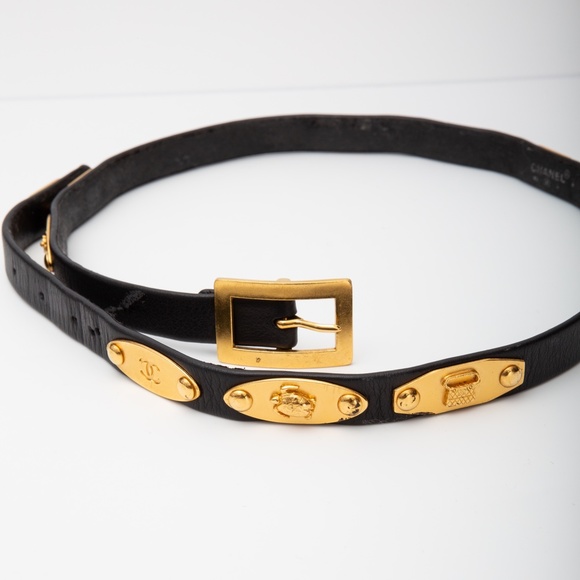 CHANEL VINTAGE BLACK LEATHER ICON 1995 BUCKLE WAIST BELT (70/28) - Picture 3 of 9